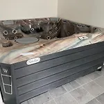 Apartament N&h Pansion